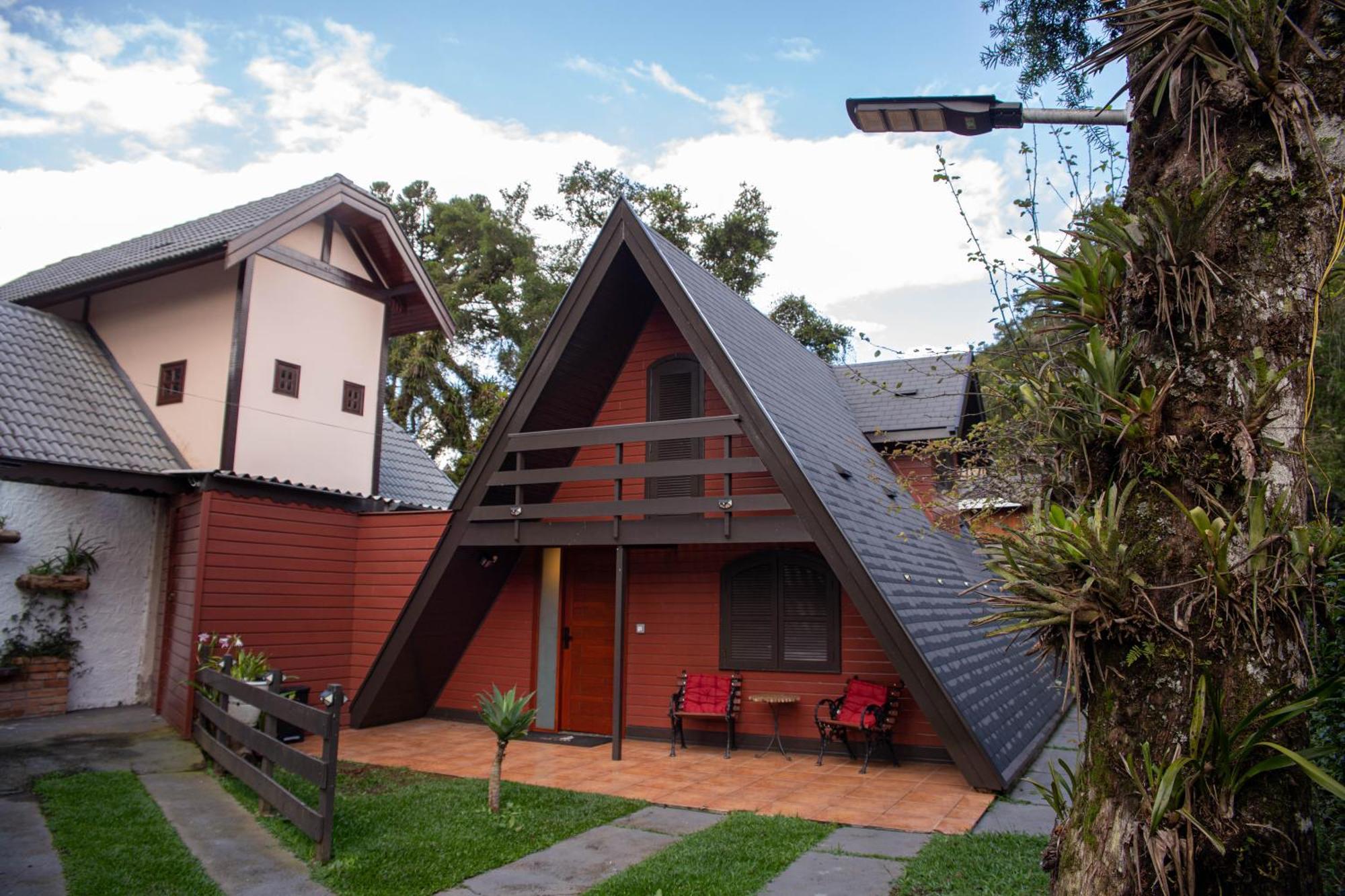 Chale Pinot Com Lareira Villa Campos do Jordão Exterior photo